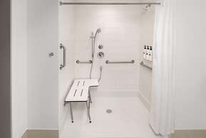 Hilton Garden Inn Topeka