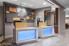 Holiday Inn Express & Suites Lubbock Central - Univ Area by IHG