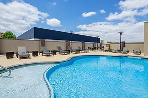 Holiday Inn Express & Suites Lubbock Central - Univ Area by IHG