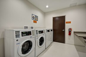 Home2 Suites by Hilton Columbus Airport East Broad