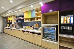 Home2 Suites by Hilton Columbus Airport East Broad