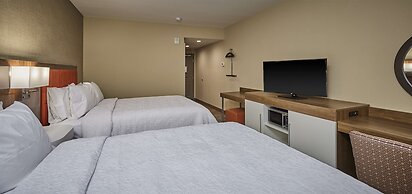 Hampton Inn & Suites Roseburg