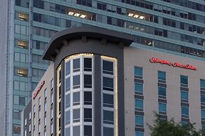 Hampton Inn & Suites Phoenix Downtown