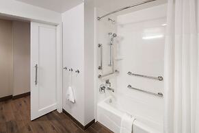 Hampton Inn & Suites Phoenix Downtown