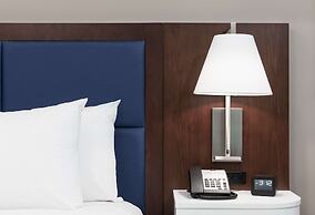 Hampton Inn & Suites Phoenix Downtown