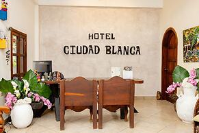Hotel Ciudad Blanca