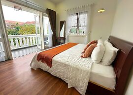 fullhouse hoian