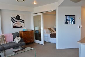 Auckland Waterfront Executive Living