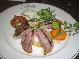 Gallery Court OFA ATU