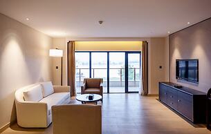 Radisson Blu Hotel Wuhan ETD Zone