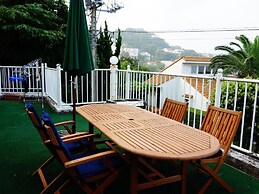 Goishigahama House