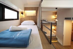 Lub d Manila Makati - Hostel