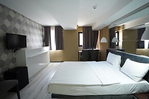 Time Hotel Mecidiyekoy