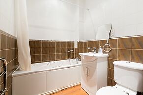 Birmingham Serviced Apartment - The Qube