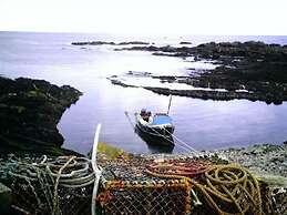 Door to the Shore - Seafront Cottages