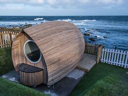 Door to the Shore - Seafront Cottages