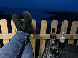 Door to the Shore - Seafront Cottages