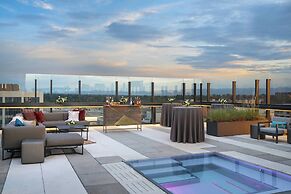 The Jacquard, Autograph Collection