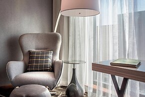 The Jacquard, Autograph Collection