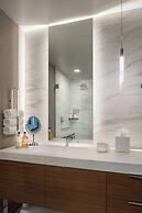 The Jacquard, Autograph Collection