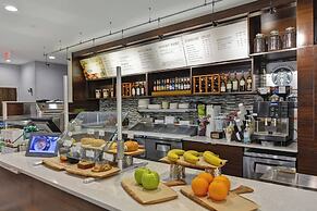 Courtyard by Marriott Long Island Islip/Courthouse Complex