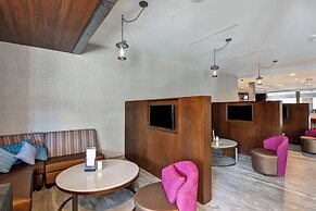 Courtyard by Marriott Long Island Islip/Courthouse Complex