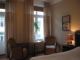 Hotel Lilton
