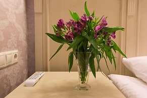 Arbat House Apartments on Bolshaya Nikitskaya