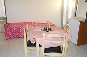 Niriedes Dionyssos Village