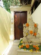 Sama's Cottages and Villas