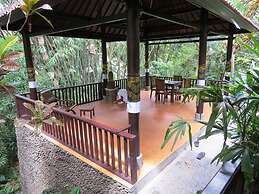 Sama's Cottages and Villas