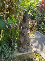 Sama's Cottages and Villas