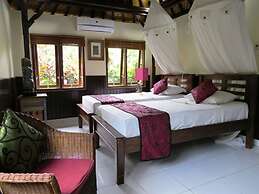 Sama's Cottages and Villas