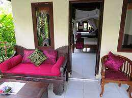 Sama's Cottages and Villas