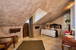 The Town House - Adults Only