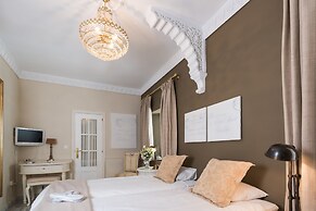 The Town House - Adults Only