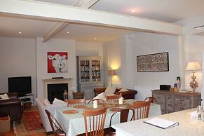 Berkeley Coach House