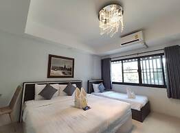 Bann Tawan Hostel Chiang Rai