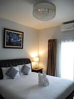 Bann Tawan Hostel Chiang Rai