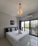 Bann Tawan Hostel Chiang Rai