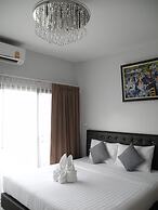 Bann Tawan Hostel Chiang Rai