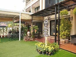 Bann Tawan Hostel Chiang Rai