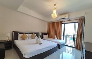 Bann Tawan Hostel Chiang Rai
