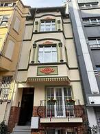 The White Swan Suites Beyoglu