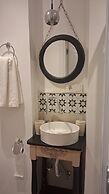 The White Swan Suites Beyoglu