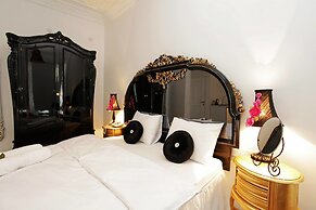 The White Swan Suites Beyoglu