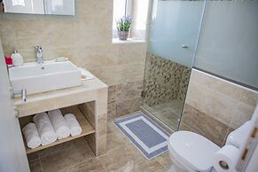 Haraki Stone Apartments