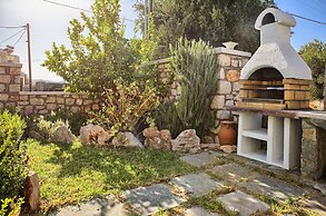 Haraki Stone Apartments