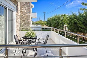 Haraki Stone Apartments