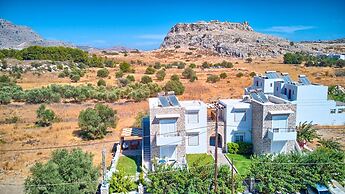 Haraki Stone Apartments